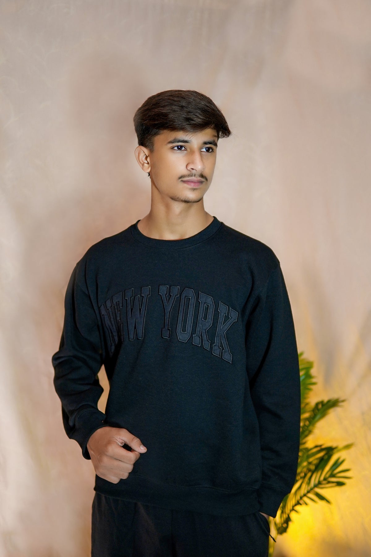 New York Shneel Patch Embroidered Sweatshirt